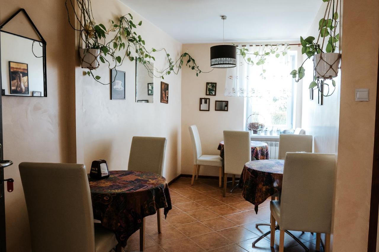 Hotel Marko Przemyśl Kültér fotó